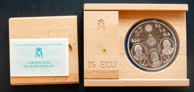 JUAN CARLOS I (1975-2014). 25 Ecu. (Ar. 168,75g/73mm). Serie de la Marina Españo...