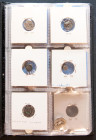 Bonito conjunto de decenas de monedas griegas y romanas de diferentes épocas y emperadores romanos. A EXAMINAR.