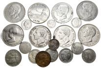 MONARQUÍA ESPAÑOLA Y CENTENARIO. Bonito conjunto de 20 monedas (19 de ellas en plata) de diferentes épocas, módulos así como estados de conservación. ...