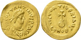 TIBERIUS II CONSTANTINE (578-582). GOLD Semissis. Constantinople.