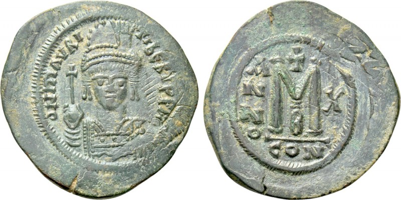 MAURICE TIBERIUS (582-602). Follis. Constantinople. Dated RY 10 (591/2). 

Obv...