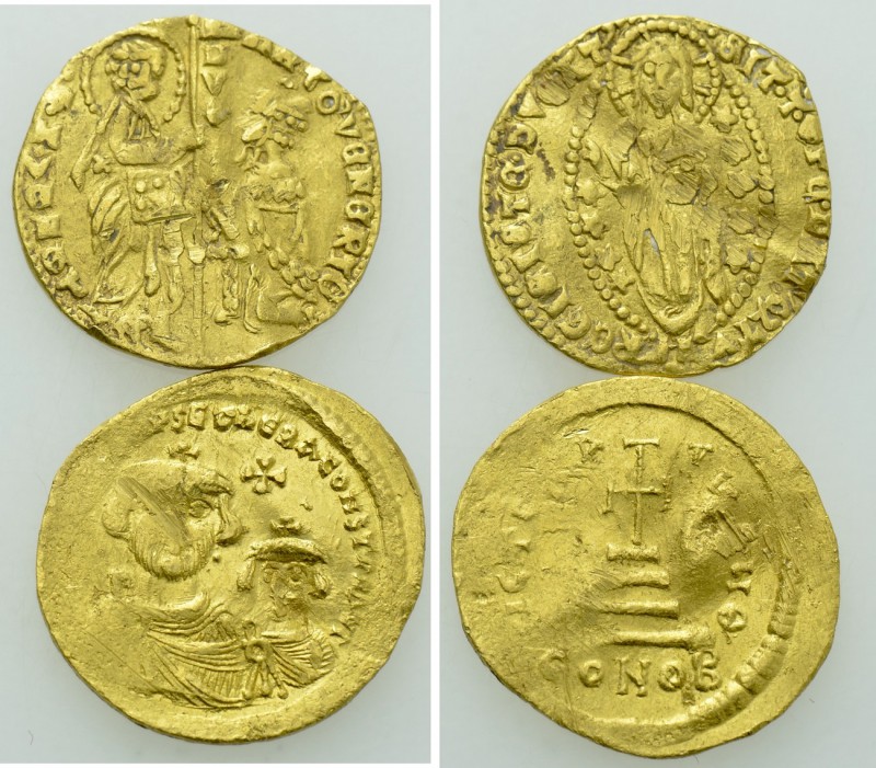2 Gold Coins. 

Obv: .
Rev: .

. 

Condition: See picture.

Weight: g....