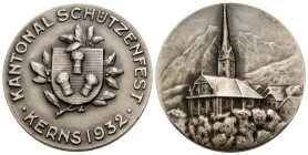 Schützentaler & Schützenmedaillen / Shooting talers & Shooting medals Obwalden
 Silbermedaille / Silver medal 1932 33.0 mm. Kerns. Katonalschützenfes...