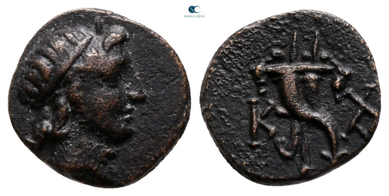 Caria. Kaunos circa 100 BC. 
Bronze Æ

11 mm, 1,15 g



nearly extremely ...