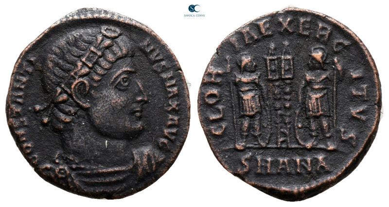 Constantine I the Great AD 306-337. Antioch
Follis Æ

17 mm, 1,93 g



ve...