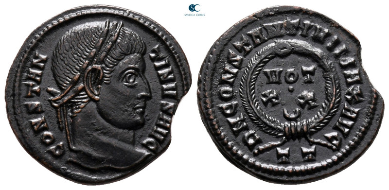 Constantine I the Great AD 306-337. Ticinum
Follis Æ

20 mm, 3,04 g



go...