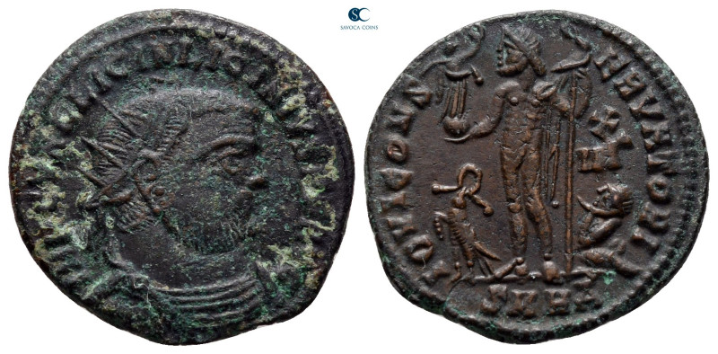 Licinius I AD 308-324. Heraclea
Follis Æ

20 mm, 3,35 g



very fine