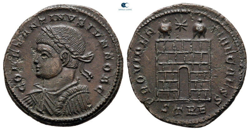 Constantine II, as Caesar AD 317-337. Treveri
Follis Æ

20 mm, 3,10 g



...