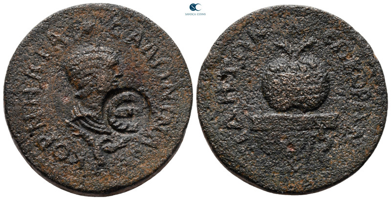 Pamphylia. Side. Salonina AD 254-268. 
Bronze Æ

30 mm, 20,15 g



nearly...