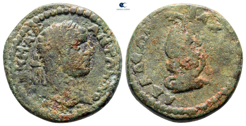 Pisidia. Adada. Caracalla AD 198-217. 
Bronze Æ

19 mm, 4,50 g



very fi...