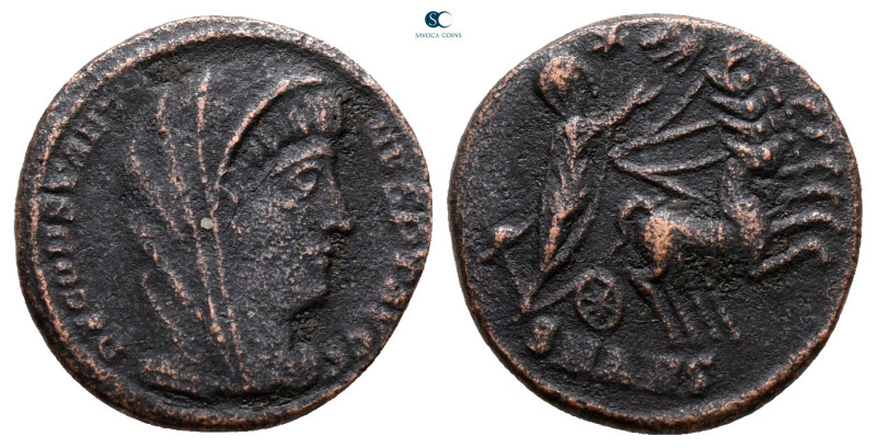 Divus Constantine I AD 337. Antioch
Follis Æ

15 mm, 1,87 g



nearly ver...