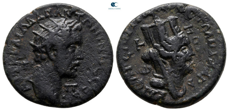 Cilicia. Anazarbos. Antoninus Pius AD 138-161. 
Bronze Æ

21 mm, 5,72 g


...