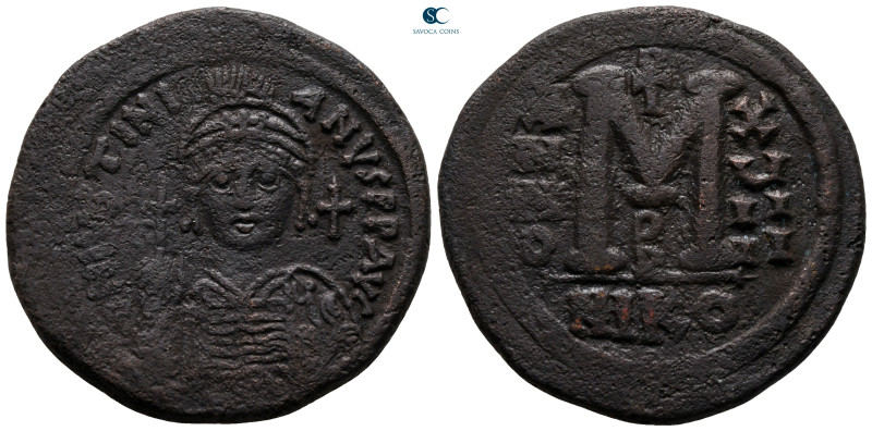 Justinian I AD 527-565. Nikomedia
Follis or 40 Nummi Æ

36 mm, 20,03 g


...