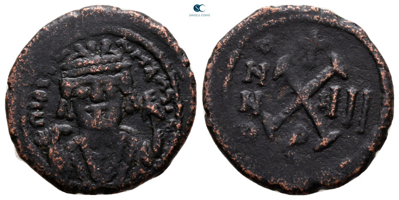 Maurice Tiberius AD 582-602. Theoupolis (Antioch)
Decanummium Æ

19 mm, 3,23 ...