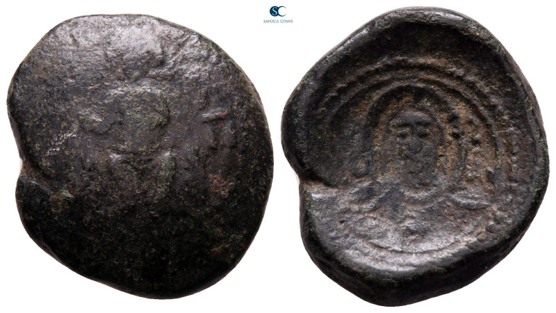 Italy. Kingdom of Sicily. Messina . Roger II AD 1105-1130. 
Trifollaro Æ

24 ...