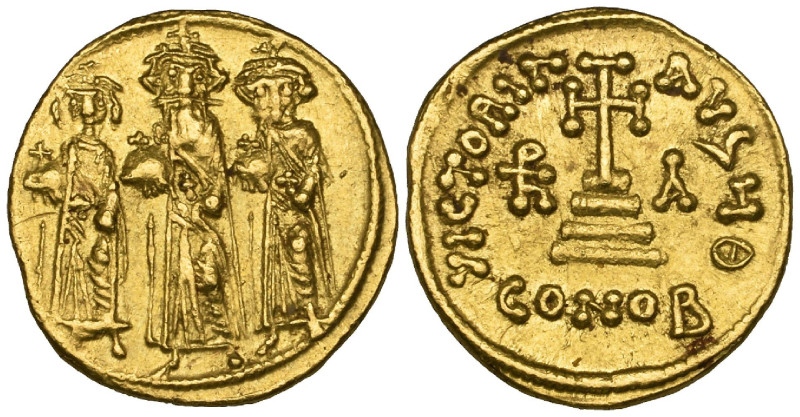 Heraclius (610-641), solidus, Constantinople, standing figures of Heraclius betw...