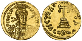 Constantine IV, Pogonatus (668-685), solidus, Constantinople, helmeted bust facing three-quarters right, holding spear and shield, rev., cross potent ...