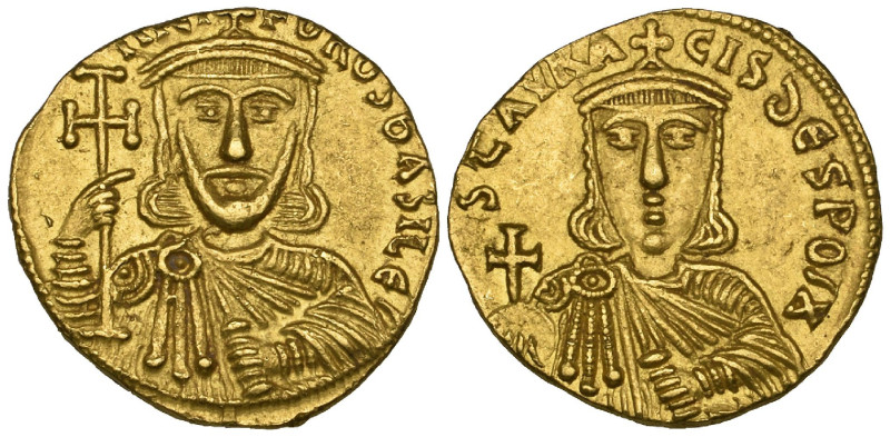 Nicephorus I (802-811), solidus, Constantinople, facing bust holding potent cros...