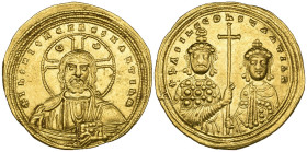 Basil II, Bulgaroktonos (976-1025), histamenon, Constantinople, facing bust of Christ wearing nimbus ornamented with two crescents, rev., facing busts...