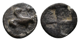 ISLANDS off THRACE, Samothrace. Circa 500-465 BC. AR Obol 0,48gr. Forepart of sphinx right / Incuse square. Schwabacher, Fund 5a; HGC 6, 307. VF. Extr...