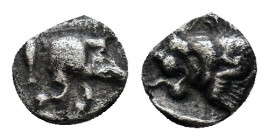 Mysia, Kyzikus 450-400 BC, AR Tetartemorion 0,23g. Rare with boar right