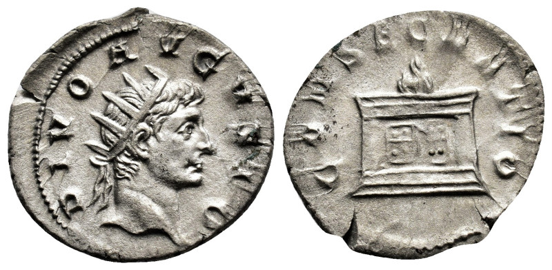 Divus Augustus. Died 14 AD. Rome mint, Restitution commemorative issued under Tr...