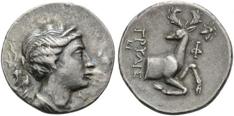 IONIA. Ephesos . Circa 245-202 BC. Didrachm (Silver, 22 mm, 6.51 g, 1 h), Grylli...