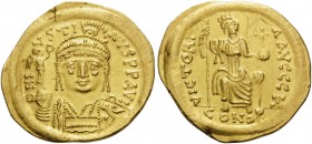 Justin II, 565-578. Solidus (Gold, 21 mm, 4.38 g, 6 h), Constantinople, 8th officina. D N IVSTI-NVS PP AVI Diademed, helmeted and cuirassed bust of Ju...