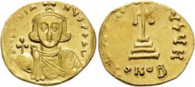 Justinian II, First reign, 685-695. Solidus (Gold, 20 mm, 4.36 g, 6 h), Constantinople, 8th officina, 687-692. D IUSTINIA-NUS PE AV Crowned and bearde...