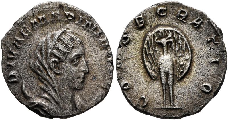 Diva Mariniana, died before 253. Antoninianus (Silver, 19 mm, 2.94 g, 12 h), Rom...