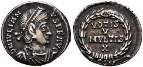 Julian II, 360-363. Siliqua (Silver, 17 mm, 2.07 g, 12 h), Arelate, 360-361. D N IVLIANVS AVG Pearl-diademed, draped and cuirassed bust of Julian II t...