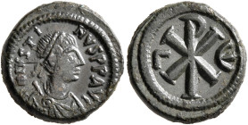 Justin I, 518-527. Pentanummium (Bronze, 13 mm, 2.38 g, 6 h), Constantinopolis, 522-527. D N IVSTINVS P P AVC Diademed, draped and cuirassed bust of J...