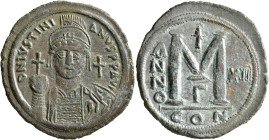Justinian I, 527-565. Follis (Bronze, 41 mm, 23.20 g, 6 h), Constantinopolis, RY 12 = 538/9. D N IVSTINIANVS P P AVI Helmeted, diademed and cuirassed ...