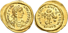 Justinian I, 527-565. Tremissis (Gold, 17 mm, 1.46 g, 6 h), Thessalonica, circa 542-562. D N IVSTINIANVS P P AVG Diademed, draped and cuirassed bust o...