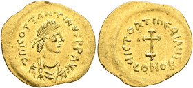 Tiberius II Constantine, 578-582. Tremissis (Gold, 17 mm, 1.51 g, 6 h), Constantinopolis. δ m COSTANTINVS P P AVG Pearl-diademed, draped and cuirassed...