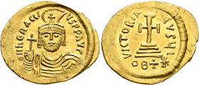 Heraclius, 610-641. Light weight Solidus of 22 Siliquae (Gold, 23 mm, 4.15 g, 6 h), Constantinopolis, 610-613. d N hERACLIЧS P P AVC Draped and cuiras...