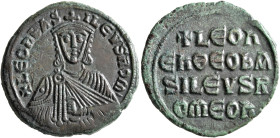 Leo VI the Wise, 886-912. Follis (Bronze, 26 mm, 8.30 g, 6 h), Constantinopolis. + LЄOn bASILЄVS ROm' Bust of Leo VI facing, with short beard, wearing...