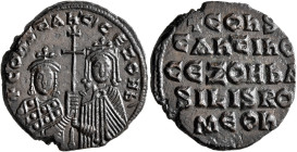 Constantine VII Porphyrogenitus, with Zoe, 913-959. Follis (Bronze, 24 mm, 7.19 g, 6 h), Constantinopolis, 914-919. + COҺSTAҺT' CЄ ZOH b' Bust of Cons...