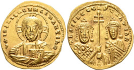 Basil II Bulgaroktonos, with Constantine VIII, 976-1025. Tetarteron (Gold, 22 mm, 4.10 g, 6 h), Constantinopolis, 977-989. +IҺS XIS RЄX RЄGNANTIҺm Nim...