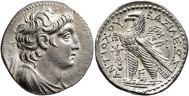 SELEUKID KINGS OF SYRIA. Antiochos VII Euergetes (Sidetes), 138-129 BC. Tetradrachm (Silver, 29 mm, 14.05 g, 12 h), Phoenician standard, Tyre, SE 177 ...