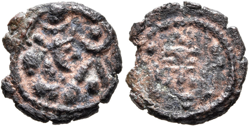 SASANIAN KINGS. Bahram V, 420-438. Pashiz (Bronze, 13 mm, 1.49 g, 12 h). Draped ...