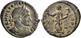Constantine I, 307/310-337. Half Follis (Bronze, 17 mm, 1.78 g, 12 h), Rome, 312-313. FL VAL CONSTANTIVS AVG Laureate and cuirassed bust of Constantin...
