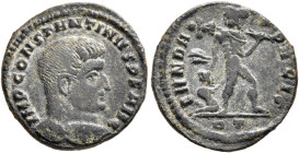 Constantine I, 307/310-337. Half Follis (Bronze, 16 mm, 1.48 g, 12 h), Rome, 313. IMP CONSTANTINVS P F AVG Bare head of Constatine I to right. Rev. FV...