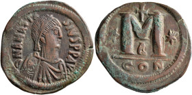 Anastasius I, 491-518. Follis (Bronze, 34 mm, 18.00 g, 7 h), Constantinopolis, 512-517. D N ANASTASIVS P P AVG Diademed, draped and cuirassed bust of ...