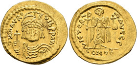 Maurice Tiberius, 582-602. Solidus (Gold, 21 mm, 4.34 g, 6 h), Constantinopolis, 583-601. o N mAVRC TIb P P AVI Draped and cuirassed bust of Maurice T...