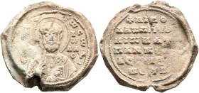 Nikolaos, patrikios and katepano of Chaldia and Mesopotamia, 1st half 11th century. Seal (Lead, 29 mm, 15.55 g, 12 h). +[KE ROHΘ] - TⲰ CⲰ Δ, - [Θ / N/...