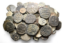 A lot containing 101 bronze coins. Including: Mainly Byzantine. Fair to fine. LOT SOLD AS IS, NO RETURNS. 101 coins in lot.


From a European colle...