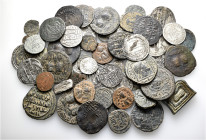 A lot containing 24 silver and 37 bronze coins. Includes: Islamic and Medieval. Fine to very fine. LOT SOLD AS IS, NO RETURNS. 61 coins in lot.


F...