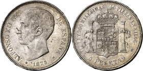 1875*1875. Alfonso XII. DEM. 5 pesetas. (AC. 35). Leves golpecitos. Atractiva. Parte de brillo original. Ex Áureo 02/07/2002, nº 695. 25,09 g. EBC-.