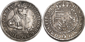 Austria. 1632. Archiduque Leopoldo. Hall. 1 taler. (Dav. 3338) (Kr. 629.2). Atractiva. AG. 28,08 g. MBC+.